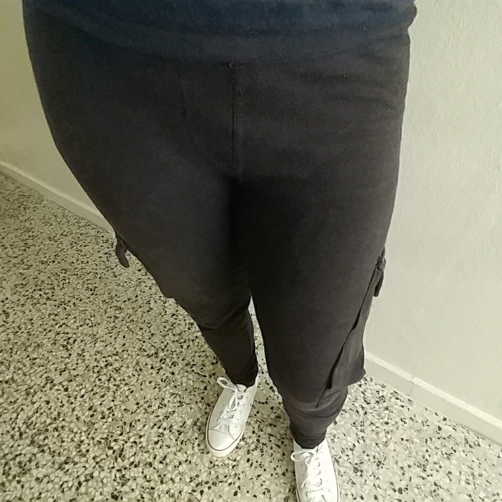 Black cargo sweatpants - Picture 4 of 4